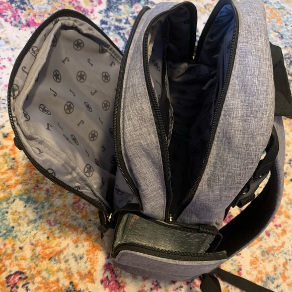 Jeep Baby Diaper Backpack - Picture 5 of 10